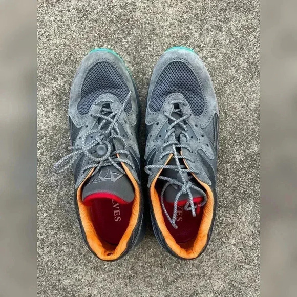 SAUCONY ORIGINALS X RAISED BY WOLVES AYA "ASPHALT JUNGLE" - Picture 4 of 10